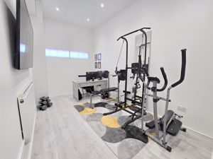 Photo 22- click for photo gallery